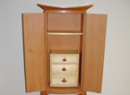 Non-Smoking Cabinet
